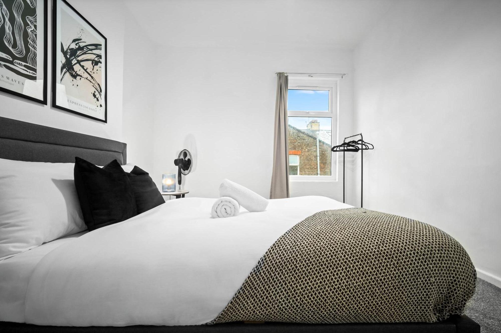 Anfield Four-Bed Spacious Getaway Haus Liverpool Ngoại thất bức ảnh